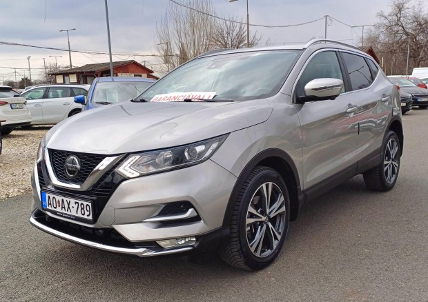 Nissan Qashqai 1.2 DIG-T Technol�gia Bajnoka+ X...
