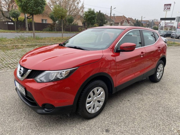 Nissan Qashqai 1.2 DIG-T Visia EURO6 Akr 2 v...