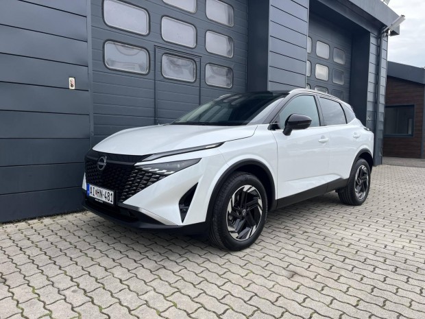 Nissan Qashqai 1.3 DIG-T Mild Hybrid N-Connecta...