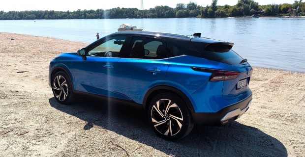 Nissan Qashqai 1.3 DIG-T Mild Hybrid Tekna+