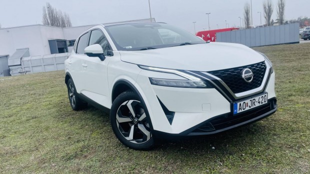 Nissan Qashqai 1.3 DIG-T Mild Hybrid Tekna+ Pan...