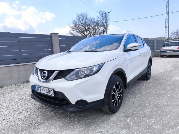 Nissan Qashqai 1.5 dCi Acenta Végig magyarorszá...