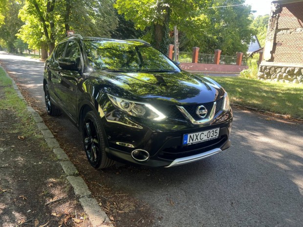 Nissan Qashqai 1.5 dCi Black Edition Black Edit...