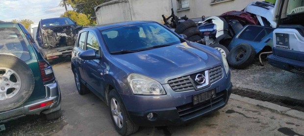 Nissan Qashqai 1.5 dci 2008 bontott alkatrszek