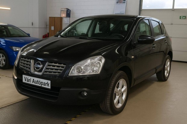 Nissan Qashqai 1.6 Acenta 2WD 136.904km-t futott