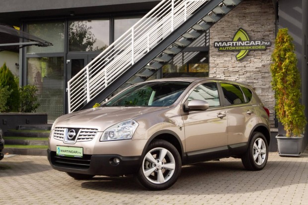 Nissan Qashqai 1.6 Acenta 2WD Cafe Latte +Maxim...