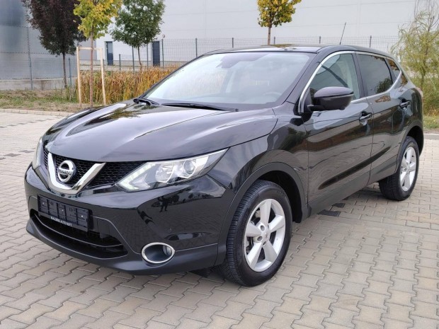 Nissan Qashqai 1.6 DIG-T Acenta Sérülésmentes!