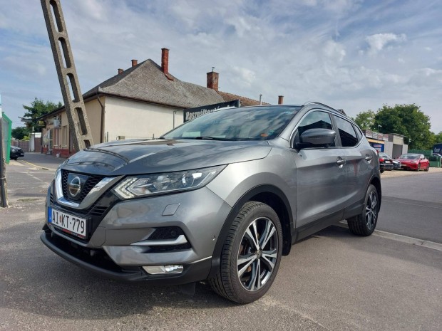 Nissan Qashqai 1.6 DIG-T N-Connecta 2018-as mod...