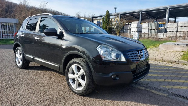Nissan Qashqai 1.6 Tekna 2WD Panorámatető+Tolat...