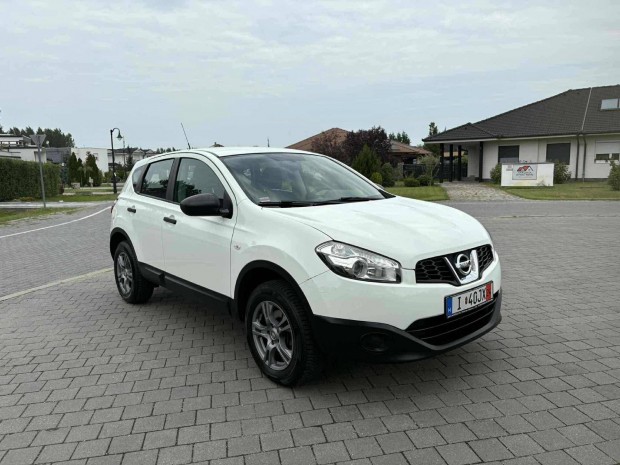 Nissan Qashqai 1.6 Visia 124.000 KM