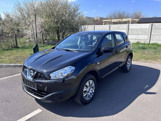 Nissan Qashqai 1.6 Visia 97.700 KM