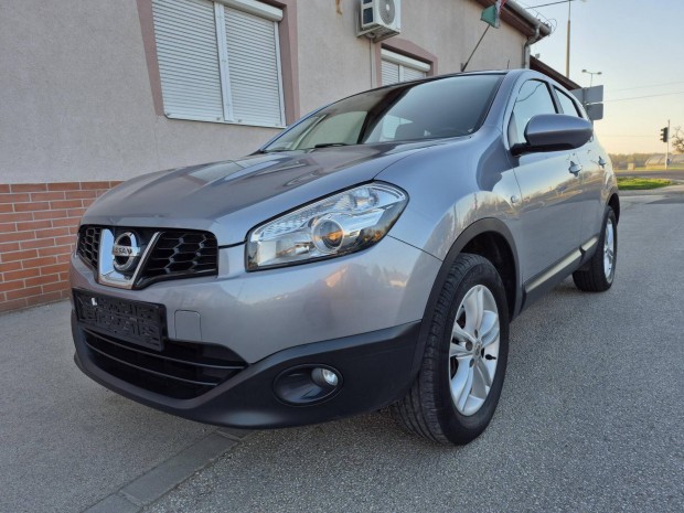 Nissan Qashqai 1.6 Visia Sérmentes.vez.szervkön...