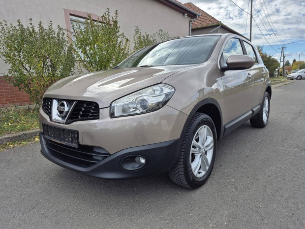 Nissan Qashqai 1.6 Visia Sérmentes/vez.szervkön...
