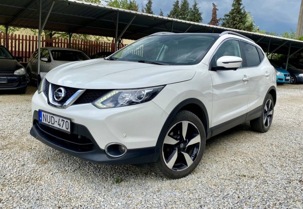 Nissan Qashqai 1.6 dCi Tekna 4WD EURO6 Magyaror...