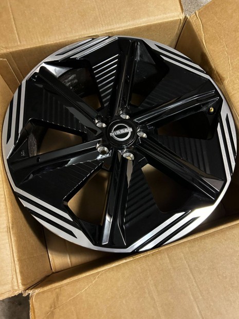 Nissan Qashqai 20"gyári felni garnitúra