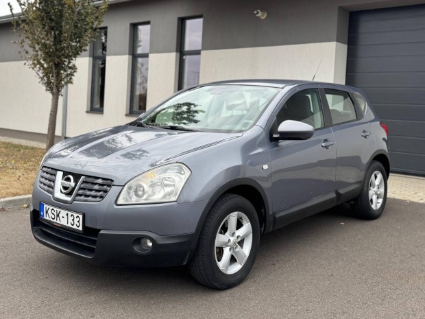 Nissan Qashqai 2.0 Tekna 4WD 1. Tulajtól//MAGYA...