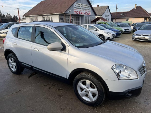 Nissan Qashqai 2.0 dCi Tekna 4WD (Automata) Vég...