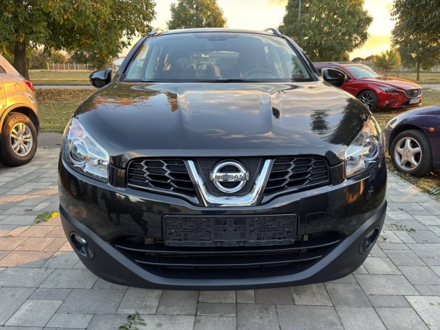 Nissan Qashqai+2 1.5 dCi Tekna 143000km.Tempoma...