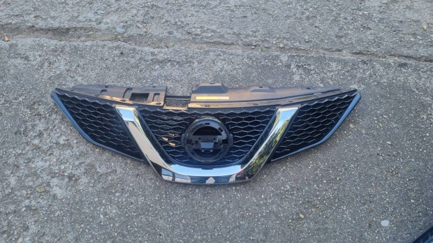 Nissan Qashqai J11 13- 623124EA0D Díszrács hűtőrács