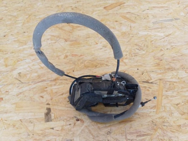 Nissan Qashqai J11 (2016-2020) Bal Els Ajt Kzpontizr