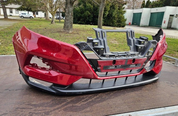 Nissan Qashqai J11 els� l�kh�r�t� 2017-