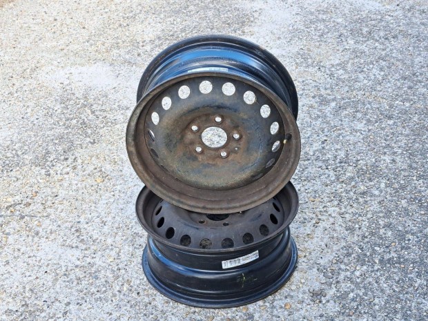 Nissan Qashqai felni 16" 5x114,3 egyesvel is