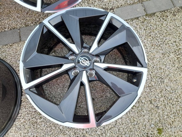 Nissan Qashqai gyári alufelni új 5x114,3 19"