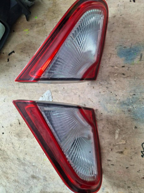 Nissan Qashqai j10 FL h�ts� l�mpa 10-14 b26555br01a b26550br01a