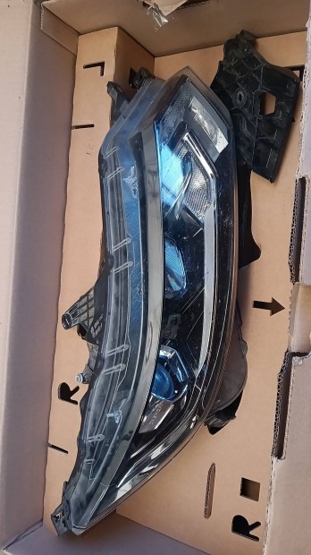 Nissan Qashqai jobb fnyszr 2021