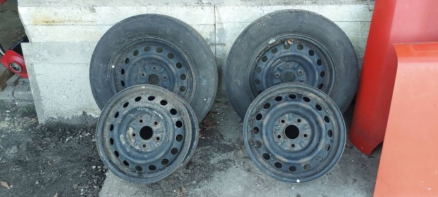 Nissan Qashqai l. lemezfelni szett