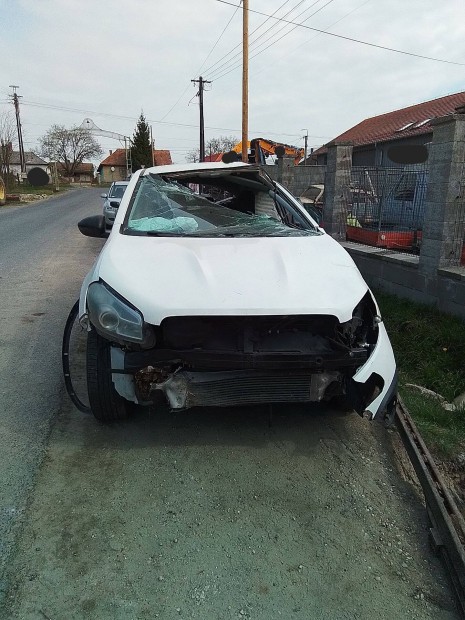 Nissan Quashqai 1,5 Dízel 2013.év. Psz: 1667