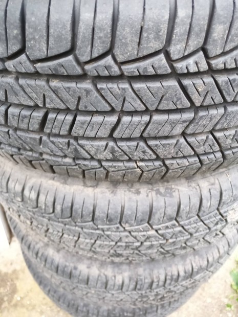 Nissan Quashqai 4 évszakos kerék garnitúra 215-65-16