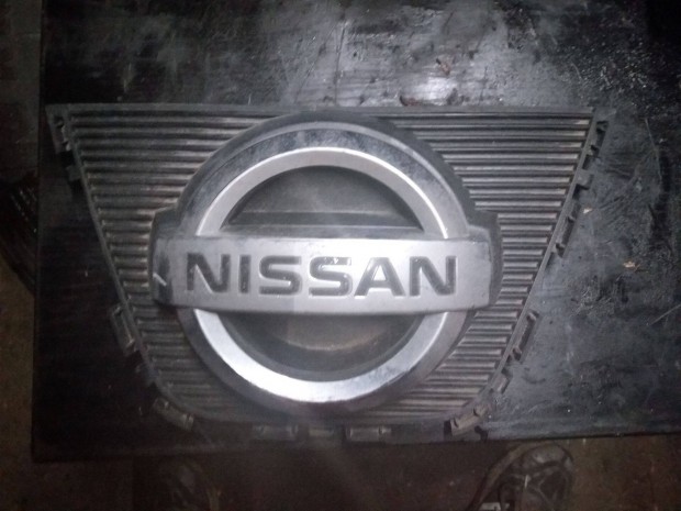 Nissan Quasqai emblma