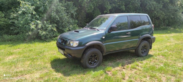Nissan Terrano2.7Tdi bontott alkatrészek eladók