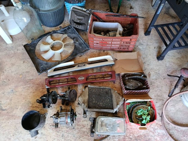 Nissan Terrano 2.7TD minden alkatr�sze elad�