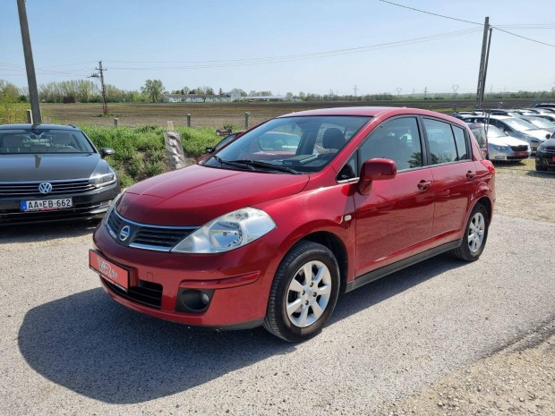 Nissan Tiida 1.6 Acenta garancival .ellenrzt...