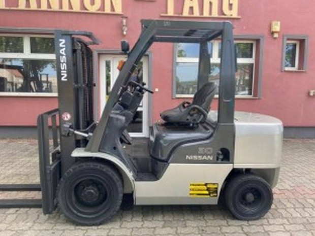 Nissan UG1F2A30J Hasznlt Targonca /1650/