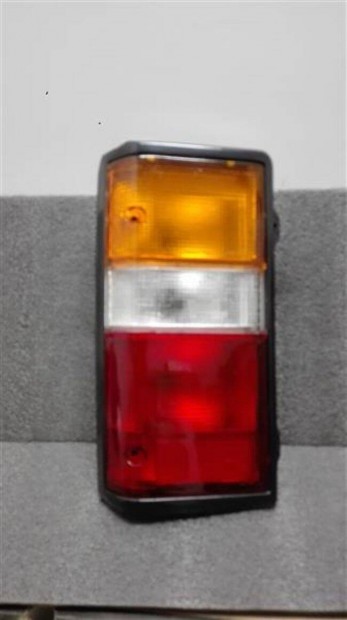 Nissan Urvan h�ts�l�mpa bal 1986 -> 1991