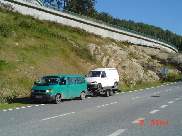 Nissan Vanette Cargo Alkatr�szek elad�k