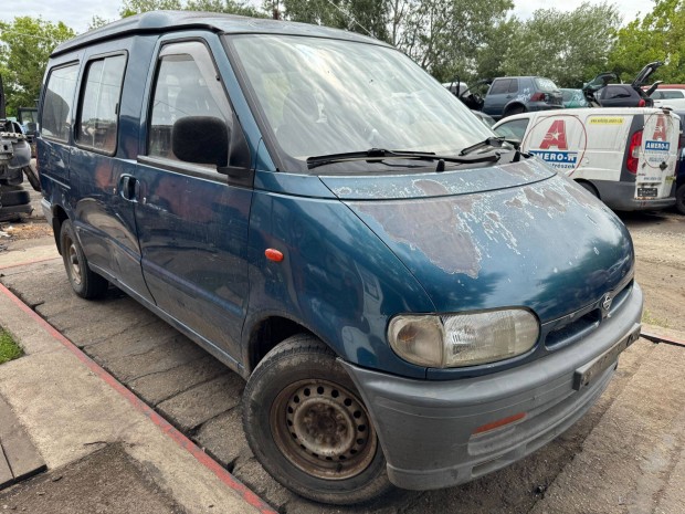 Nissan Vanette Cargo (2001) 2.3D LD23 Alkatrszek #M2811