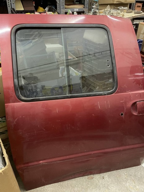 Nissan Vanette Cargo ajtó