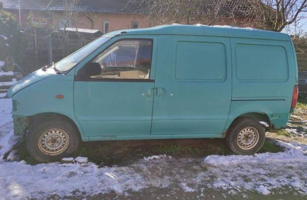 Nissan Vanette Cargo elad