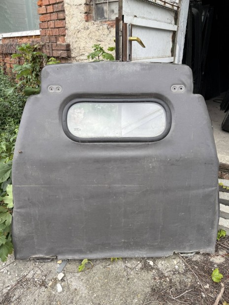 Nissan Vanette Cargo térelválasztó