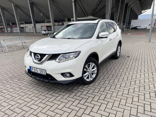 Nissan X-Trail 1.6 dCi Acenta 4x4 (7 szem�lyes...