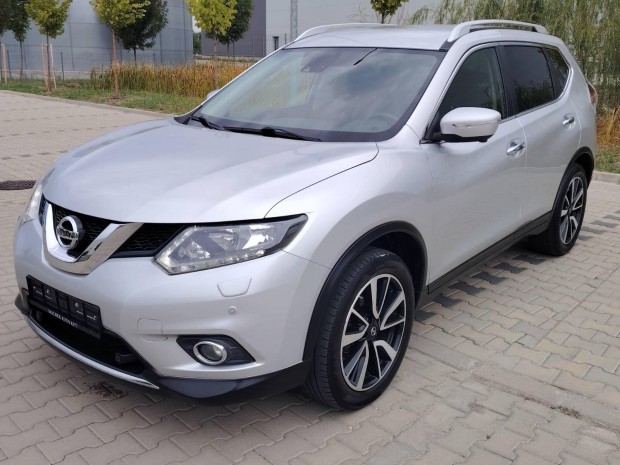 Nissan X-Trail 1.6 dCi Acenta EURO6 Sérülésmentes!