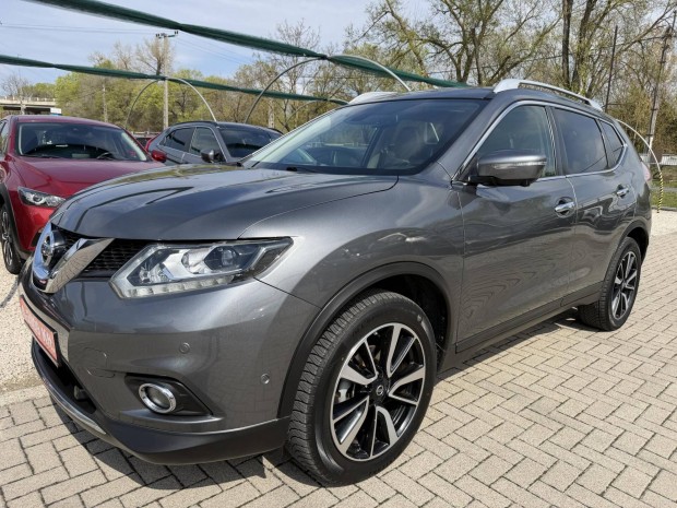 Nissan X-Trail 1.6 dCi Tekna 4x4 1.tulaj.megk�m...