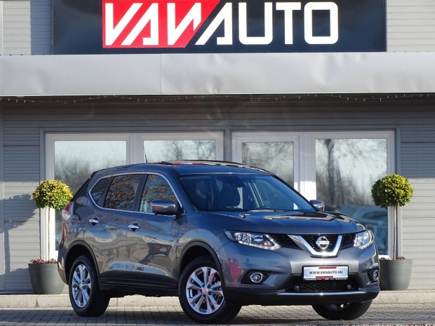 Nissan X-Trail 1.6 dCi Tekna 4x4 76eKM-360'Kame...