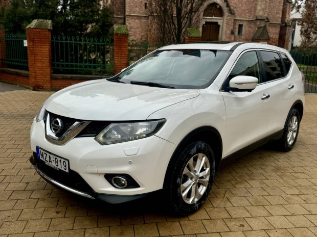 Nissan X-Trail 1.6 dCi Tekna EURO6 3.Tulajtl//...