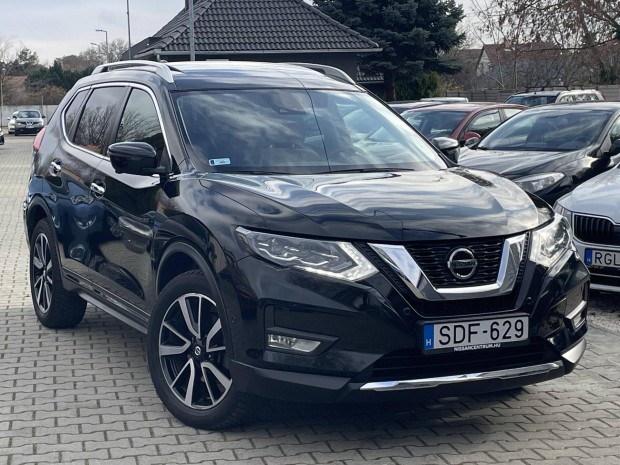 Nissan X-Trail 1.7 dCi Tekna 4x4 Xtronic Mo-i.v...