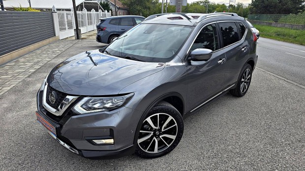 Nissan X-Trail 1.7 dCi Tekna 4x4 Xtronic (7 sze...